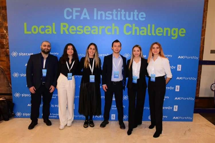 İzmir Ekonomi’de hedef ‘Bölge Şampiyonluğu’ haberinin görseli