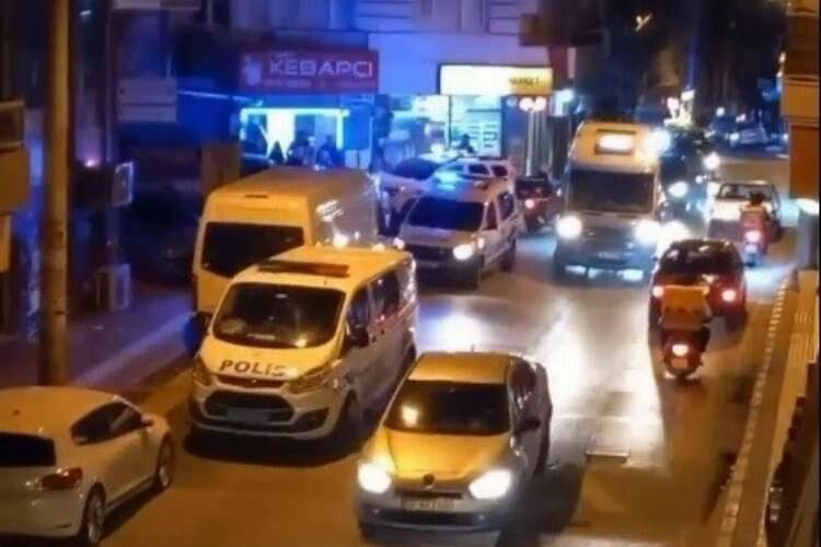 İzmir'de 2 kişinin öldüğü kavgada 2 tutuklama haberinin görseli