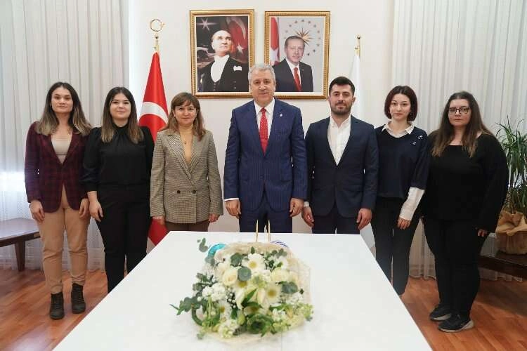Üretken akademisyenin buluşu tescillendi haberinin görseli
