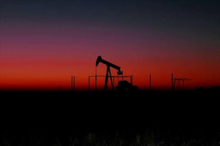 Brent petrolün varil fiyatı 86,52 dolar haberinin görseli