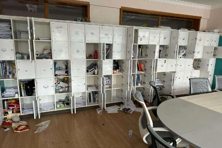 Okul hırsızı kıskıvrak yakalandı haberinin görseli
