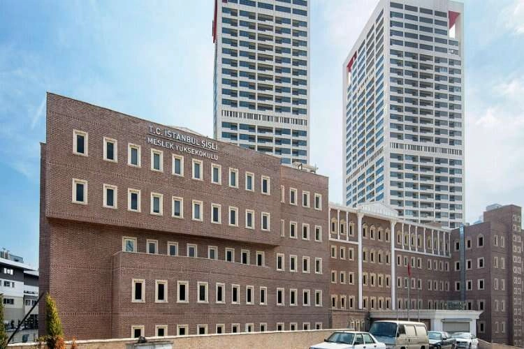 İstanbul Şişli Meslek Yüksekokulu Öğretim Üyesi alıyor haberinin görseli