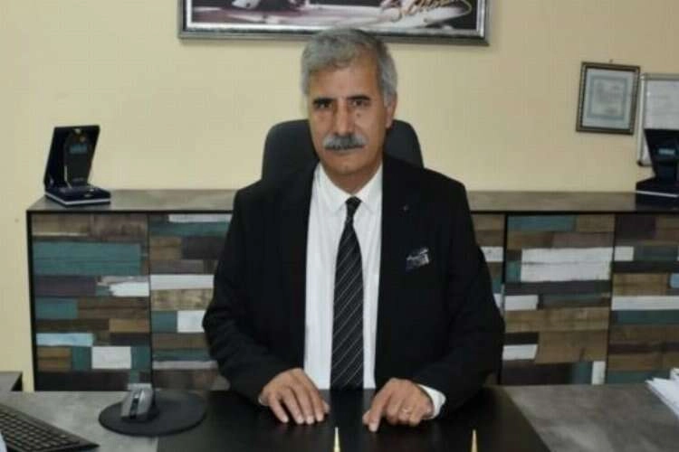 Okulda olumlu öğretmen-öğrenci ilişkileri oluşturmak gerekir haberinin görseli