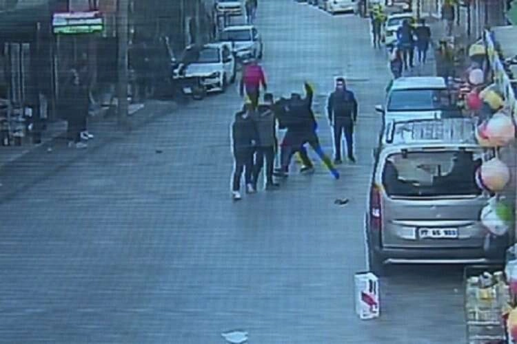 Elektrikli süpürge hırsızına esnaftan meydan dayağı haberinin görseli
