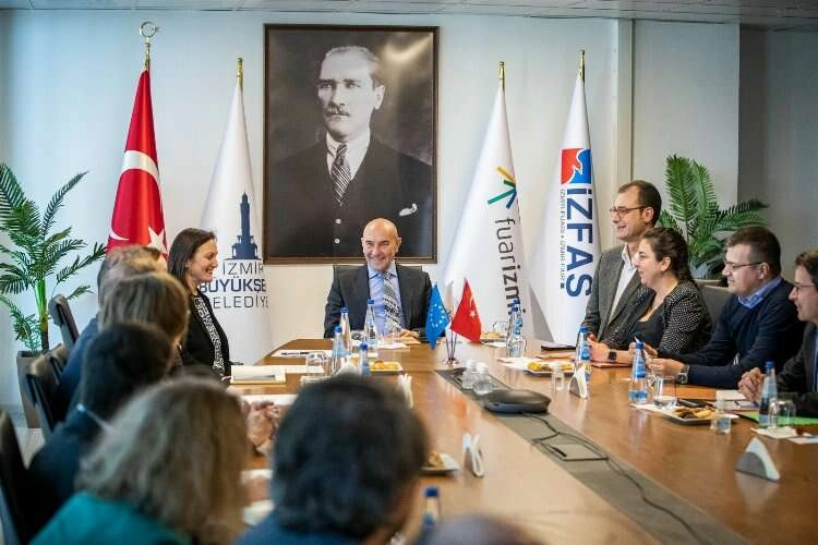 Başkan Soyer, AB heyetini ağırladı haberinin görseli