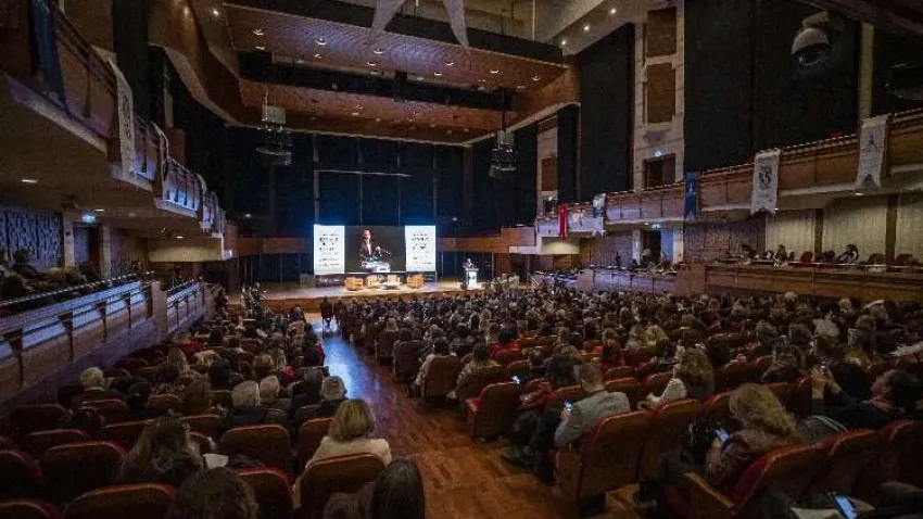 Soyer’den kadınlara mesaj: İktisadınıza muhtacız haberinin görseli