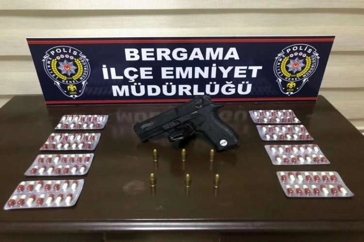Şüphe üzerine durdurulan araçtan çıkanlar şaşırttı haberinin görseli