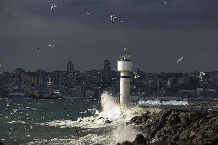 Marmara Bölgesi'nde yarın fırtına bekleniyor haberinin görseli