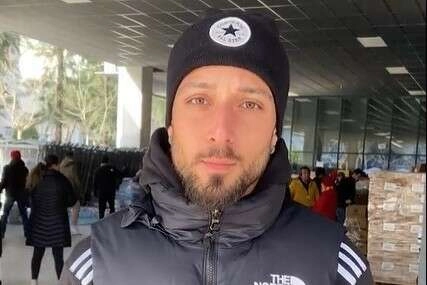 Tarık Çamdal, vatandaşları Gürsel Aksel’e davet etti