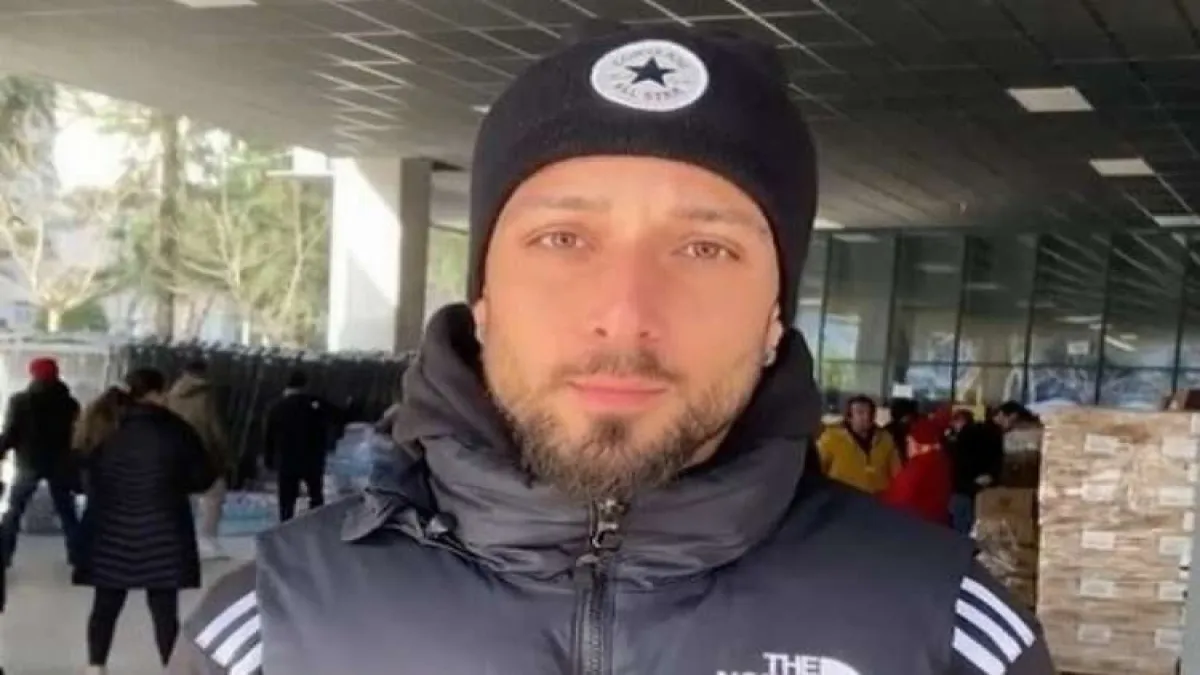 Göztepeli futbolcu vatandaşları Gürsel Aksel’e davet etti haberinin görseli