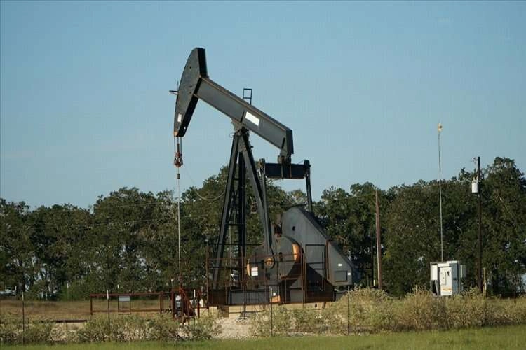 ABD, 2023 petrol fiyatı tahminini yukarı yönlü revize etti haberinin görseli