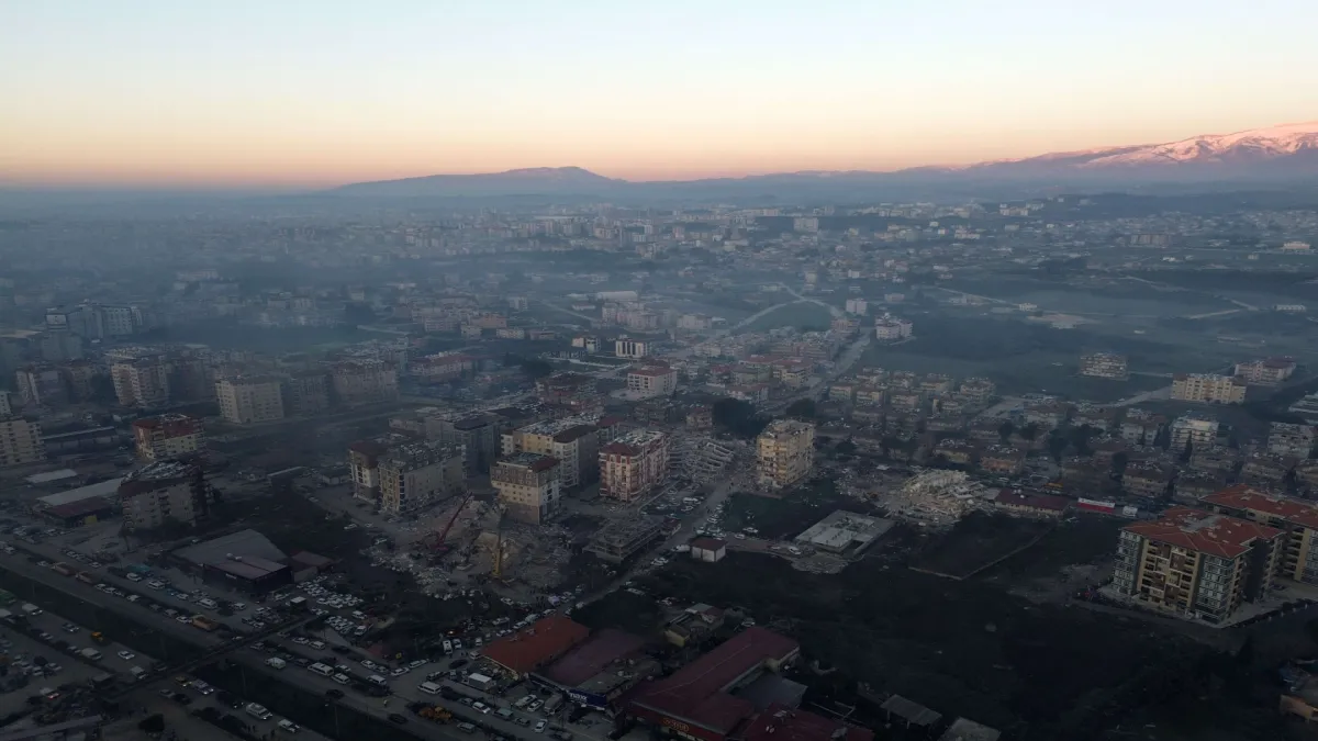 Hatay'ın acı tablosu şehir viraneye döndü - 516