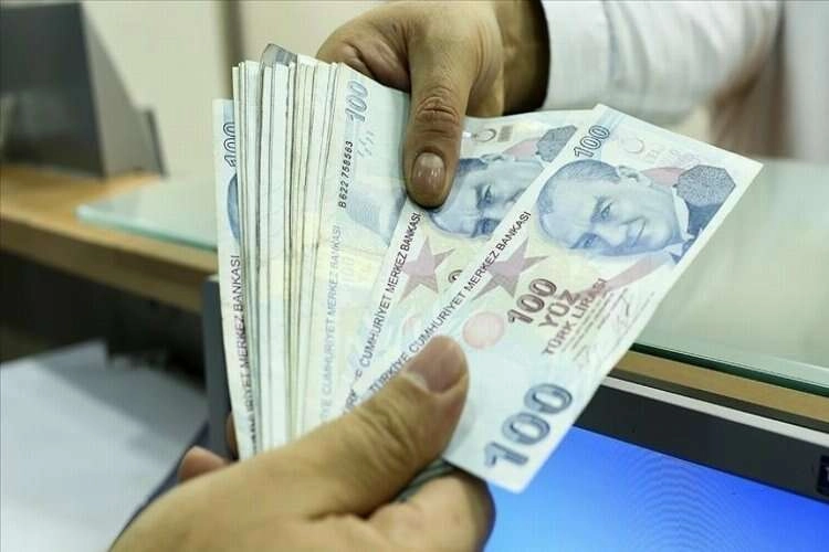 ​​​​Deprem bölgelerindeki memurların maaşı erken ödenecek haberinin görseli