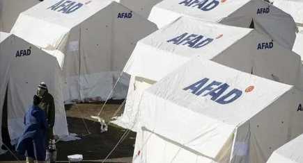 Şirketler, deprem bölgesindeki yaraları AFAD ile sarıyor
