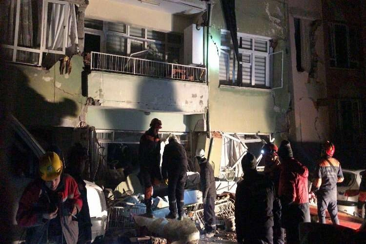 147. saatte kurtarılan Cudi'nin ilk sözleri: “Ben çok kirliyim, beni hamama götürün” haberinin görseli