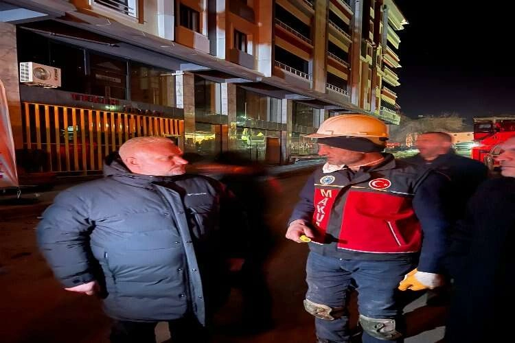 Menemen yardımları deprem bölgesinde haberinin görseli