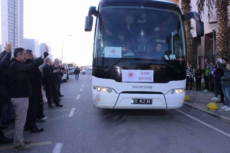 İzmir’den Hatay’a adli destek haberinin görseli