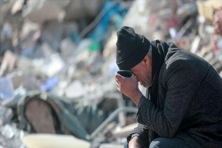 Yunanistan'da GSM operatörleri, deprem nedeniyle Türkiye ile iletişimi ücretsiz yaptı haberinin görseli