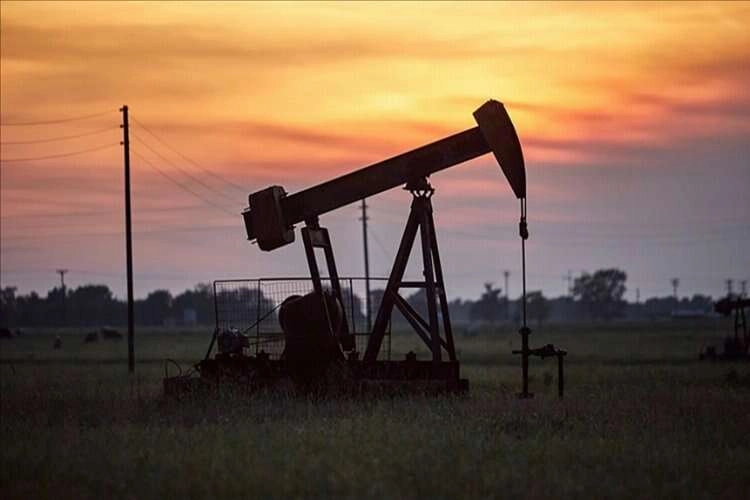 Brent petrolün varil fiyatı 86,37 dolar haberinin görseli