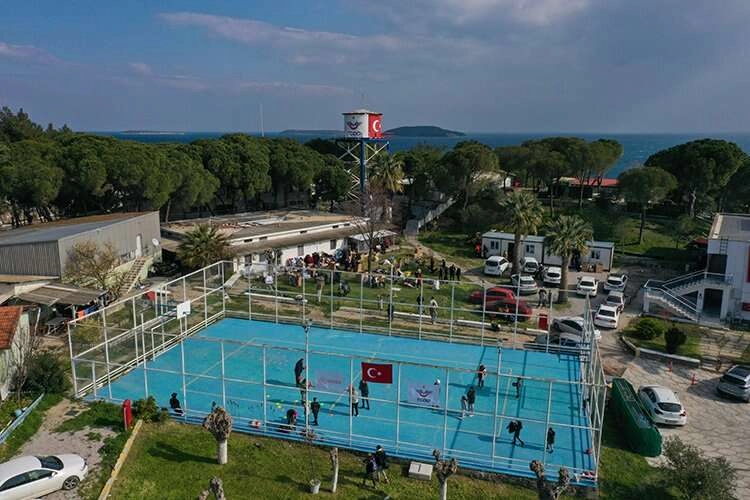 TCDD'nin İzmir'deki tesisi depremzedeleri ağırlıyor haberinin görseli