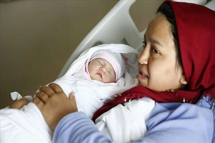 Depremi yaşayan hamile kadınlardan 36'sı Kayseri'de doğum yaptı haberinin görseli