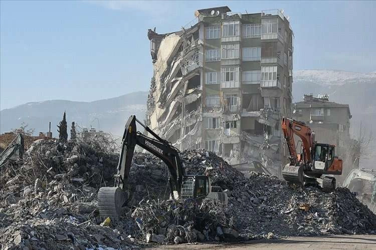 Dünya Sağlık Örgütü deprem bölgesi için 29 uluslararası ekip görevlendirdi haberinin görseli