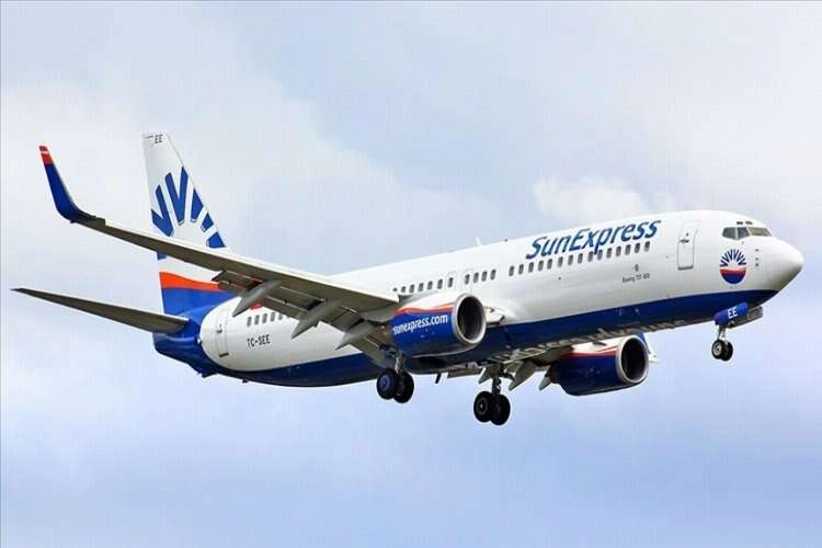 SunExpress, ücretsiz tahliye uçuşlarını 1 Mart'a kadar uzattı haberinin görseli