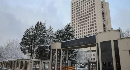 Hazine ve Maliye Bakanlığı: Vergi dairelerinin 10 bin liralık deprem desteğine haciz koyduğu iddiası gerçeği yansıtmıyor