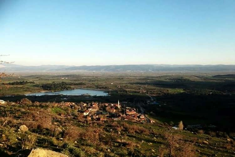 Tarım arazisinde kil ocağına bakanlıktan vize haberinin görseli