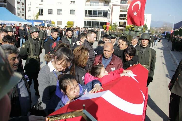 55 günün ardından İzmir'de şehide yürek yakan veda haberinin görseli