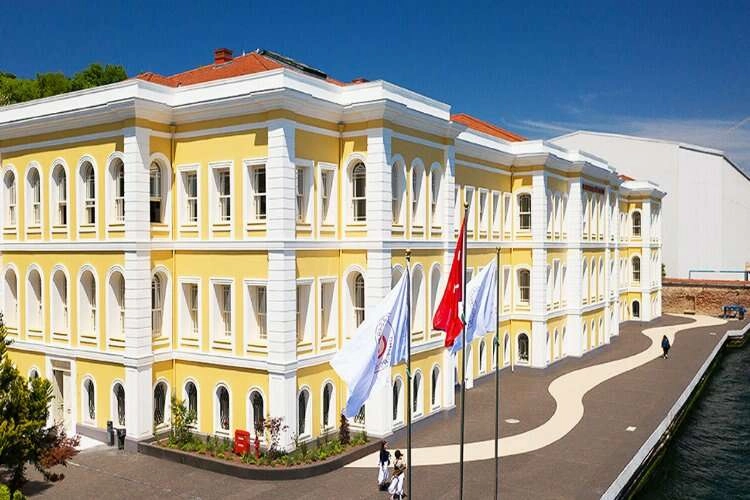 Galatasaray Üniversitesi Sözleşmeli Personel alacak haberinin görseli