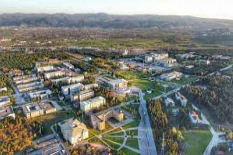 Bursa Uludağ Üniversitesi 4/B Sözleşmeli Personel alacak haberinin görseli