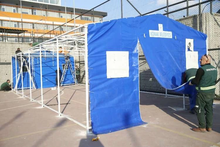 Konak Belediyesinden Kahramanmaraş’a çadırkent desteği haberinin görseli