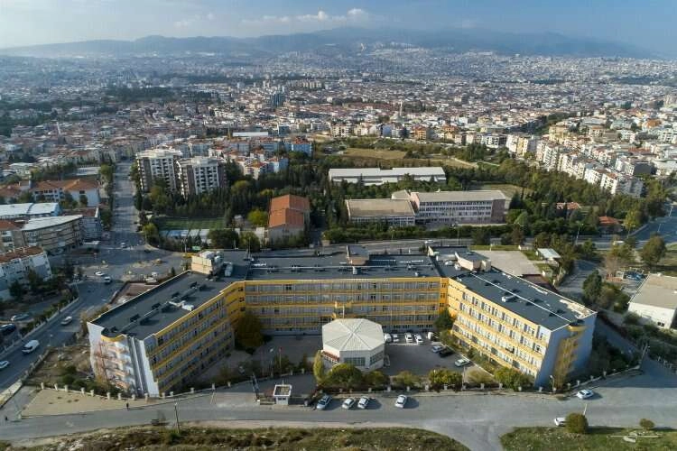 Dokuz Eylül Üniversitesi'ne 4/B Sözleşmeli 147 Personel alınacak haberinin görseli