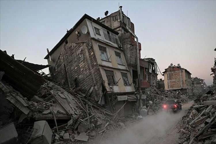 İMO'dan riskli binalar için güçlendirme çağrısı haberinin görseli