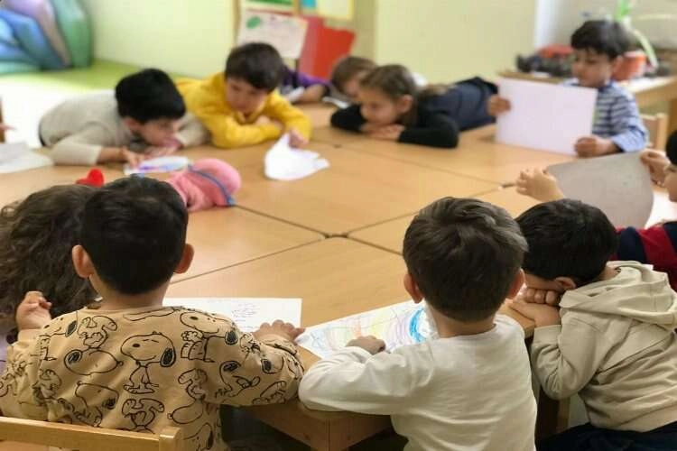 Bayraklı’nın çocuklarından Osmaniye’ye yardım eli haberinin görseli