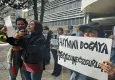 Hayvanseverlerden Gaziemir Belediyesi önünde protesto eylemi