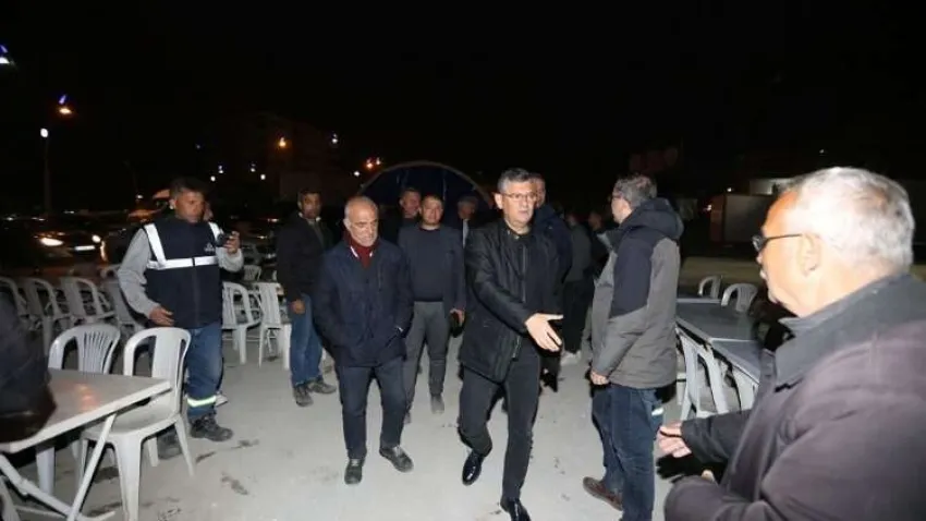 CHP Vekilleri Güzelbahçe Belediyesi Konteyner Kentini Ziyaret Etti