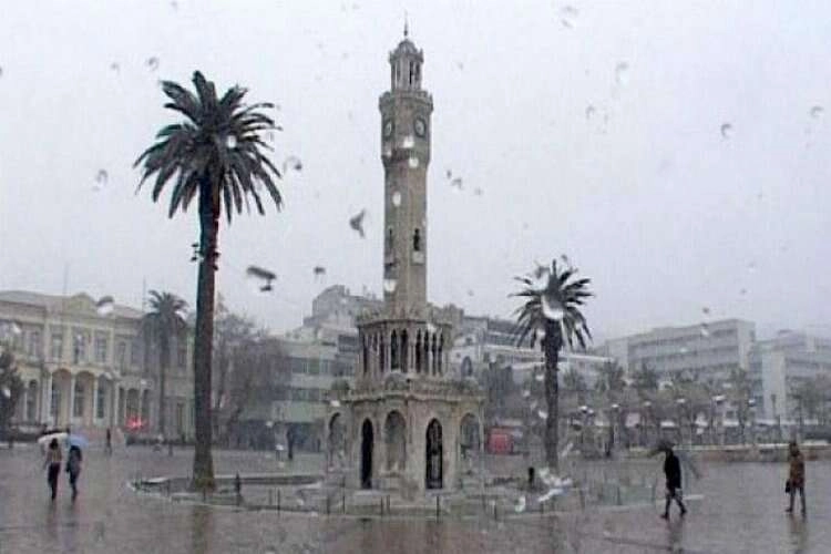 İzmir'de hafta sonu hava nasıl olacak? haberinin görseli