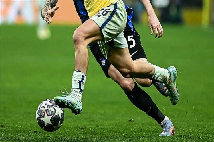 UEFA Şampiyonlar Ligi yarın başlıyor haberinin görseli