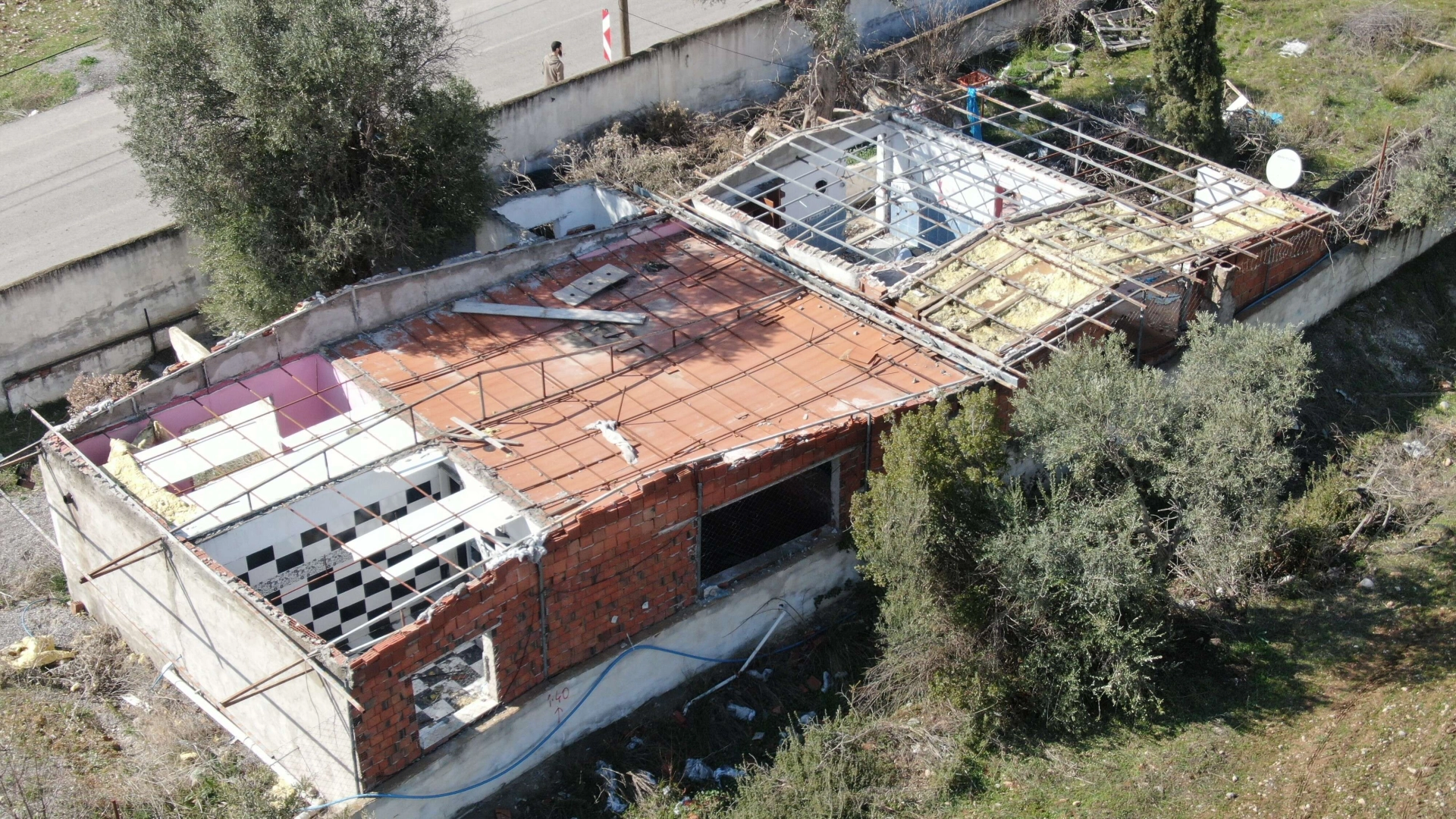 İzmir'de hırsızlar bu kez evi çaldı
