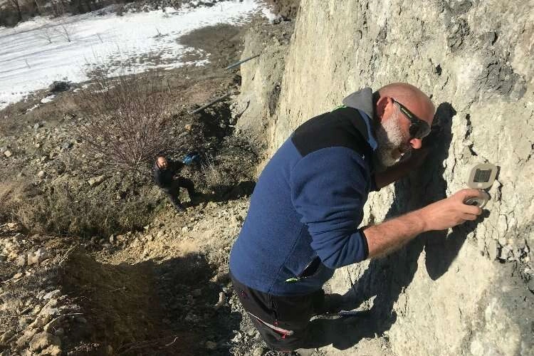 İşte Türkiye tarihinin en sarsıcı depremleri haberinin görseli