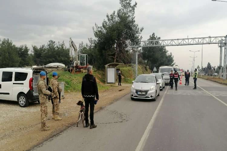 Jandarma iğneyle kuyu kazdı, cinayet zanlısını yakaladı haberinin görseli