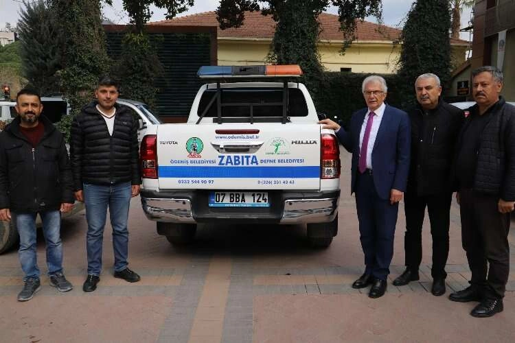 Ödemiş’ten kardeş kent Defne’ye araç desteği haberinin görseli