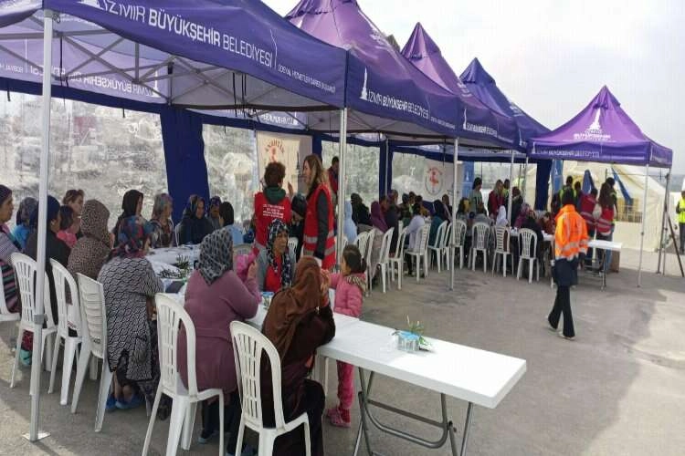 Çadır kentte kadınlar günü kutlaması haberinin görseli