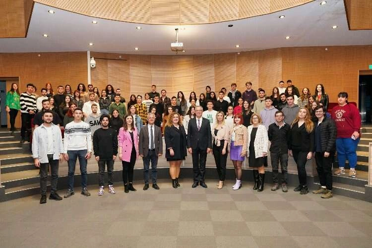 Gaziemir'de gençlerle işbirliği haberinin görseli