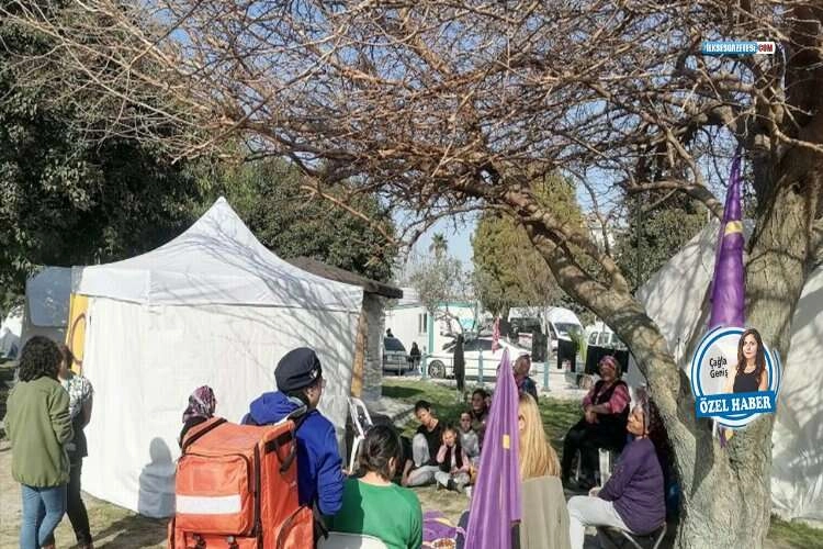 Afetin kadın yüzü: Cinsiyet rolleri, güvenlik ve hijyen tehdidi! haberinin görseli