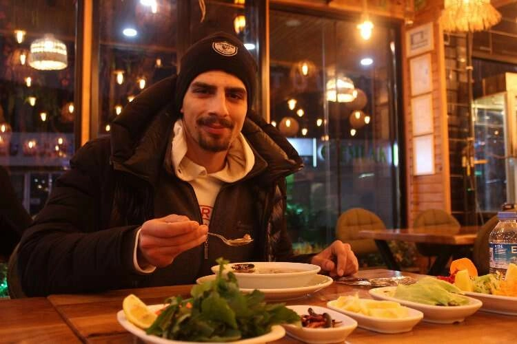 Sınırsız kelle paça karşılığında transfer oldu haberinin görseli