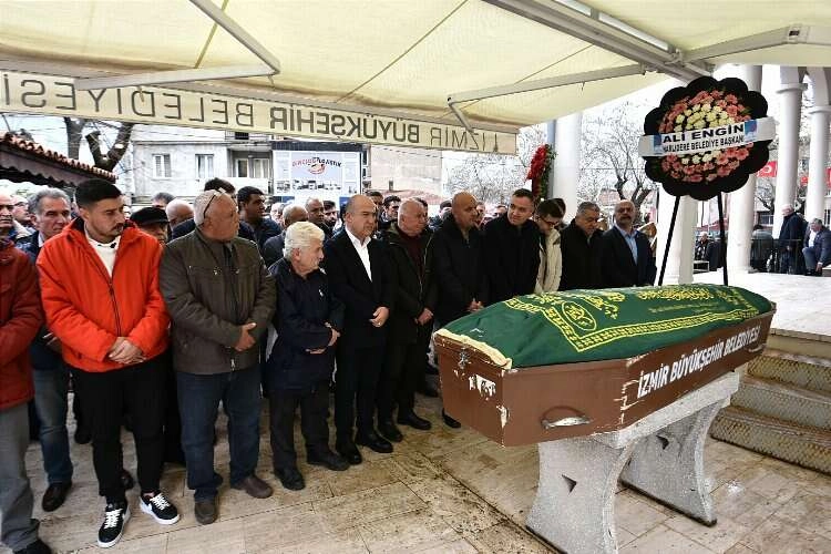 Kemalpaşa Belediye Başkanı Karakayalı’nın acı günü