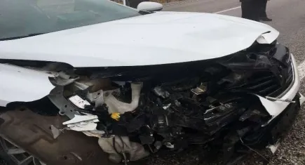 AK Partili vekilin ekibi Denizli'de kaza yaptı